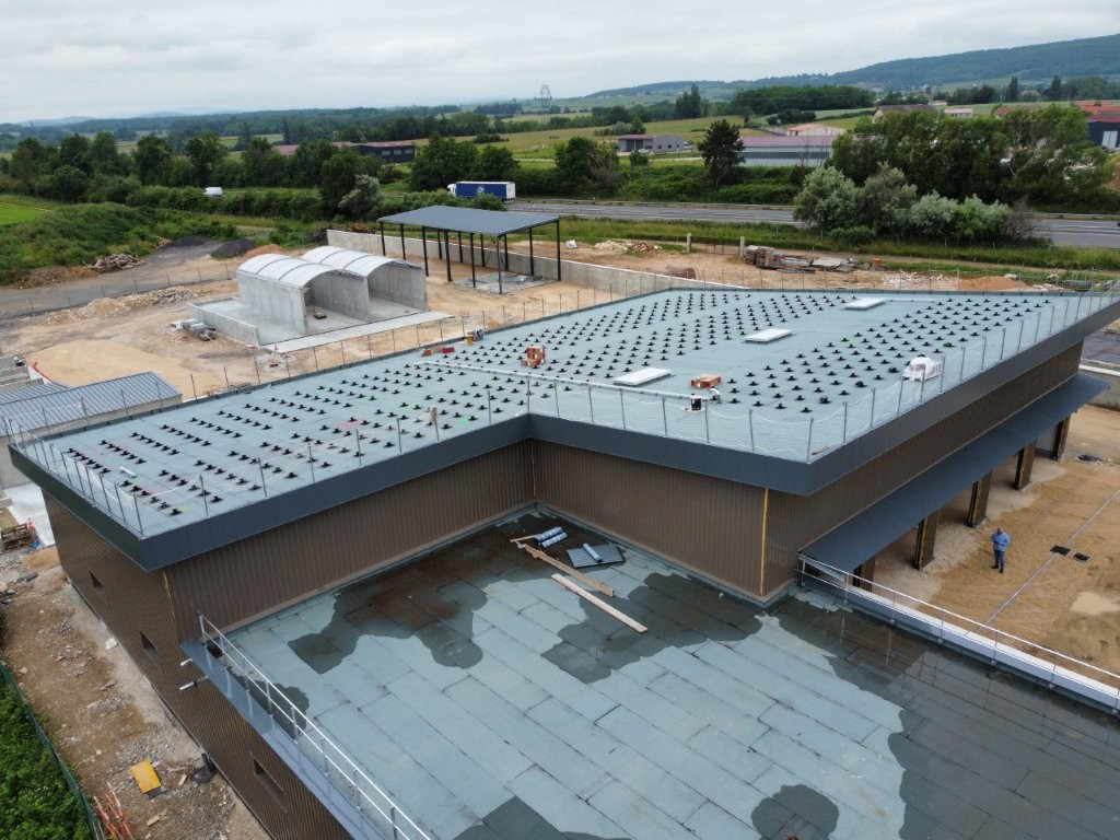 Étanchéité avec système photovoltaïque
