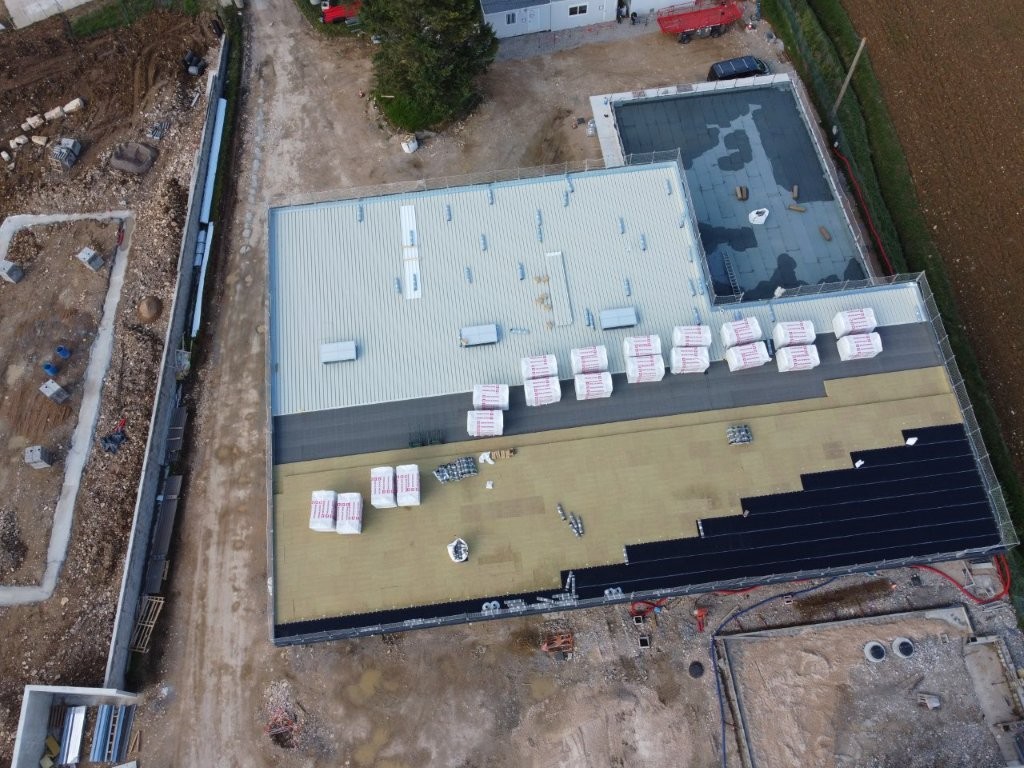 Étanchéité avec système photovoltaïque